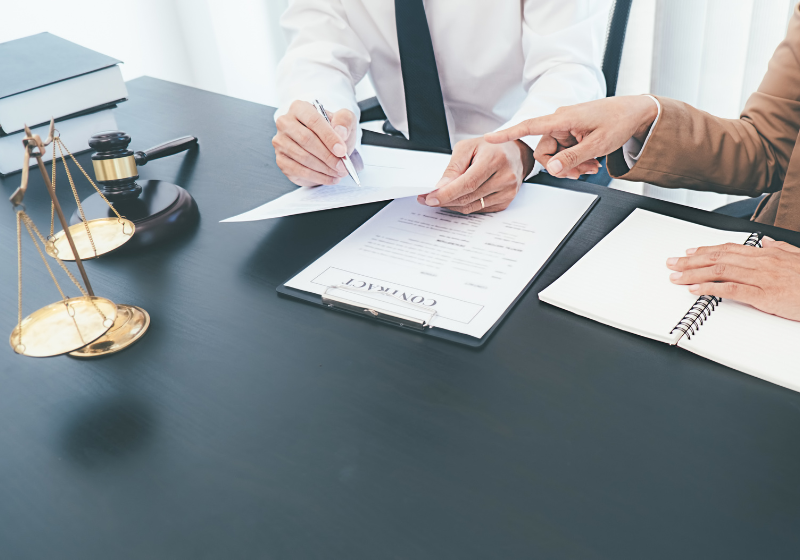 Pentingnya Akta Notaris Sebagai Bukti Otentik untuk Kurangi Risiko Bisnis